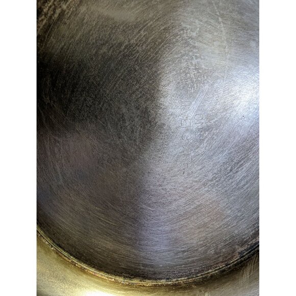 Wm A Rogers By Oneida Ltd Silversmiths 10” Dish Pedestal Bowl w/ Lid Etched - Picture 12 of 12